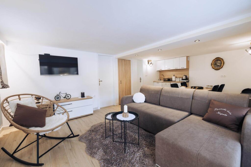 kosjenka-stan-visit-kupres-booking (3)