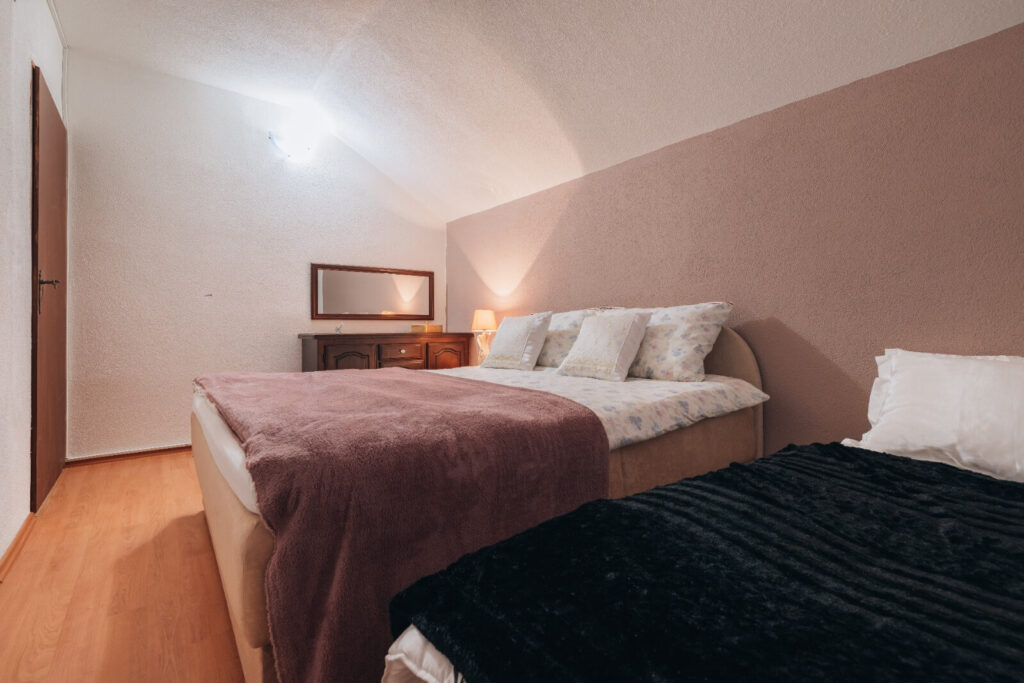 planinska-kuca-vrila (13)