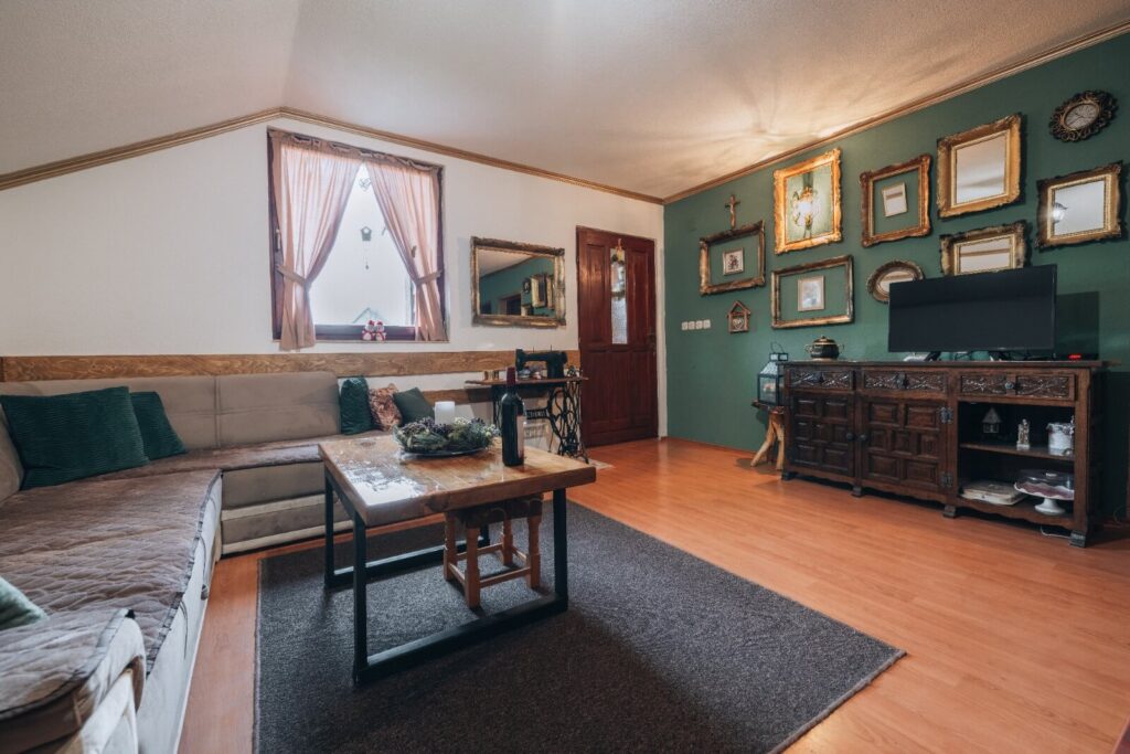 planinska-kuca-vrila (3)