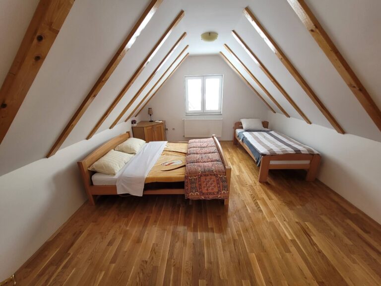 kuca-za-odmor-bradvica-visit-kupres-booking (10)