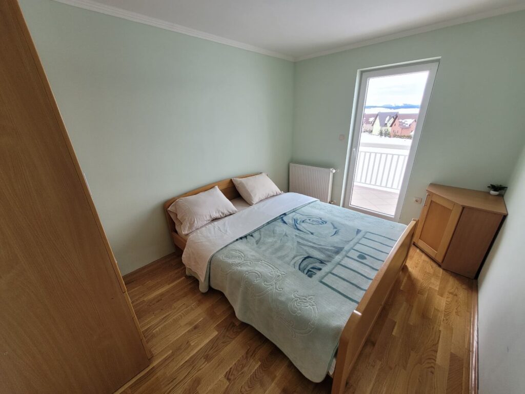 kuca-za-odmor-bradvica-visit-kupres-booking (13)