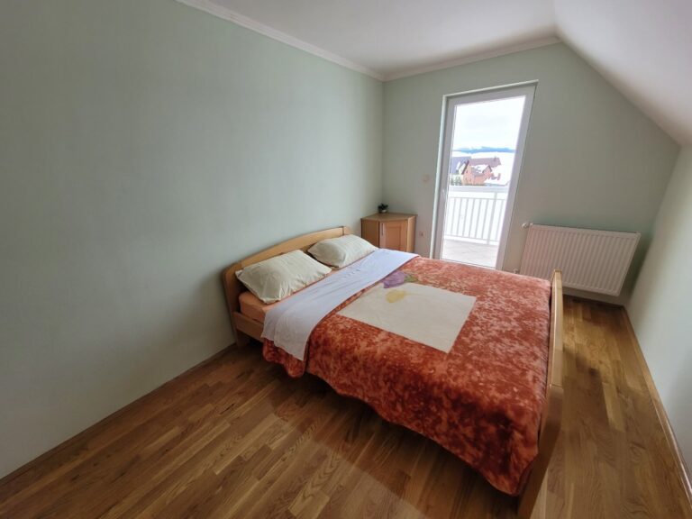 kuca-za-odmor-bradvica-visit-kupres-booking (4)