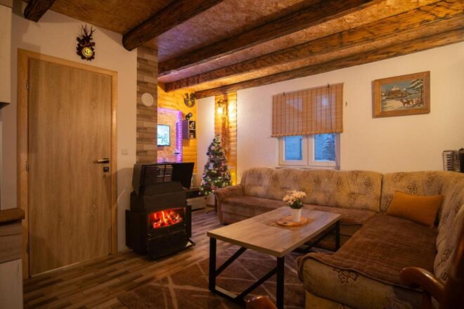 kuca-za-odmor-kupreska-carolija-visit-kupres-booking (4)